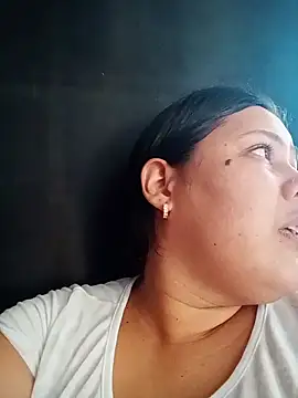 Snapshot of hera_and_kratos chatting on September 29, 2025, 9:42 pm hera and kratos online show from September 29, 2025, 9:42 pm