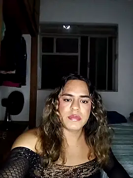 Lavignebr online show from February 4, 2026, 11:33 pm