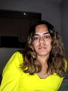 Lavignebr online show from February 3, 2026, 12:43 am