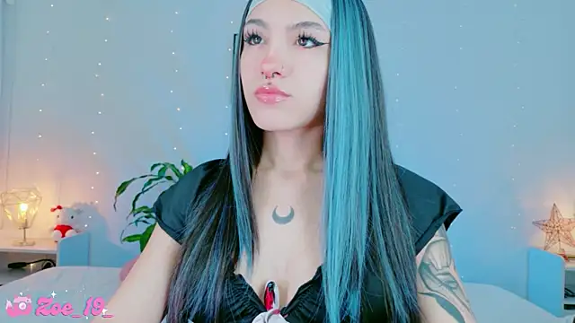 cuteezoe online show from February 24, 2026, 12:22 am