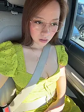 Snapshot of Mrs_MrLove chatting on March 3, 2026, 8:38 pm Mrs MrLove online show from March 3, 2026, 8:38 pm