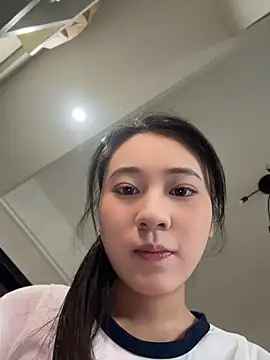 shishi0688 online show from April 26, 2026, 9:50 am