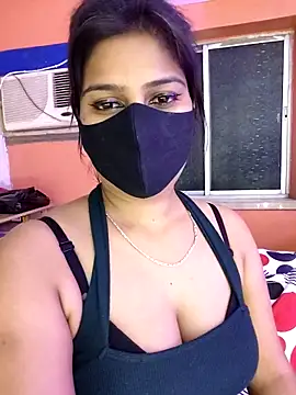 hoty sonali online show from April 24, 2026, 5:59 pm