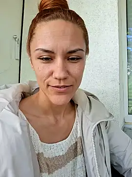 SlimBellaa online show from September 30, 2025, 9:26 am