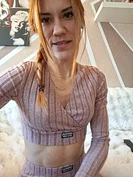 SlimBellaa online show from January 7, 2026, 2:00 pm