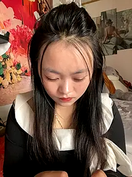 Snapshot of Julia-Elsa chatting on September 17, 2025, 3:41 am Julia-Elsa online show from September 17, 2025, 3:41 am