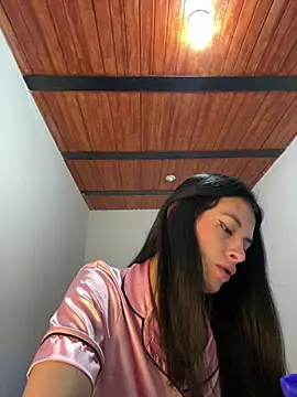 LiaCollings online show from February 3, 2026, 11:48 am