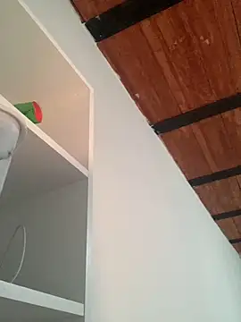 LiaCollings online show from September 18, 2025, 11:46 am