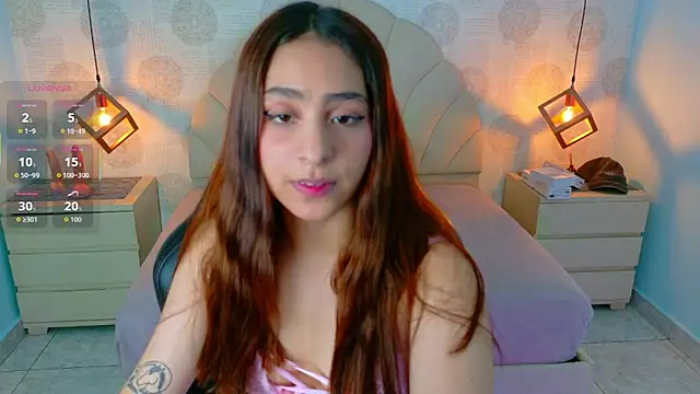 AIXATRISTA1 online show from November 24, 2025, 7:58 pm