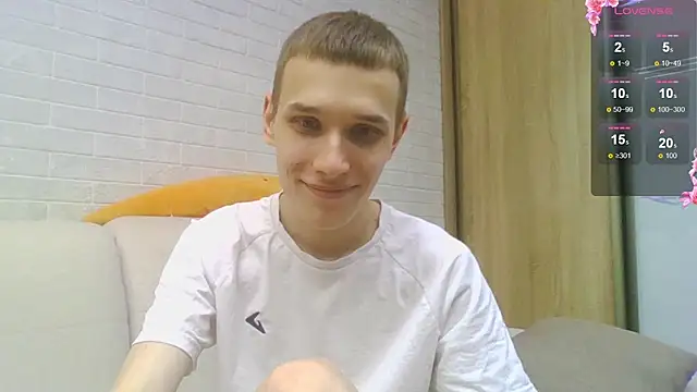 your   honeyy online show from September 11, 2025, 1:11 pm