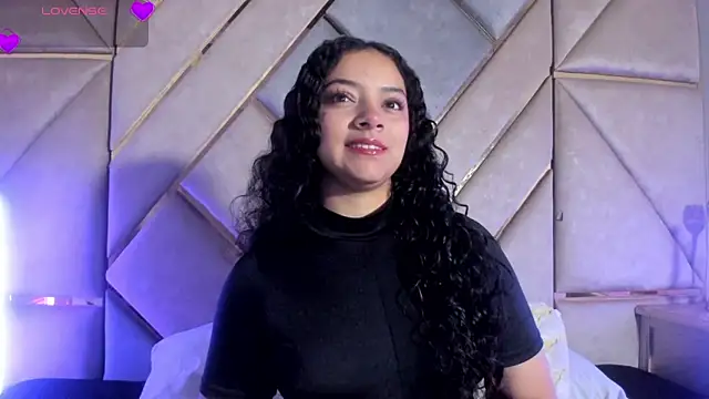 Angellit Afrodita  online show from May 9, 2026, 9:23 am
