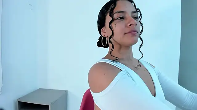 Angellit Afrodita  online show from January 9, 2026, 11:39 am