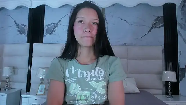 Sophie Calloway online show from February 9, 2026, 2:04 pm