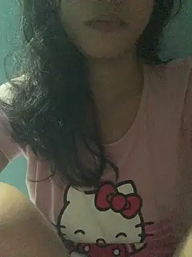 hotsunflower online show from October 22, 2025, 2:16 pm