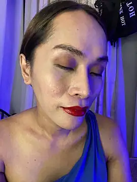 RomanticPearlTS online show from April 24, 2026, 1:46 pm
