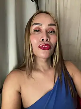 RomanticPearlTS online show from August 6, 2026, 2:34 pm