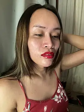 RomanticPearlTS online show from July 16, 2026, 3:03 am
