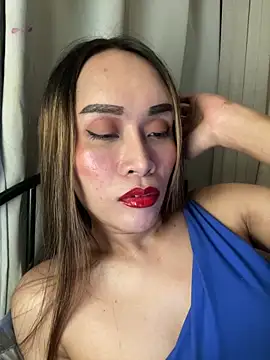 RomanticPearlTS online show from June 14, 2026, 2:29 pm