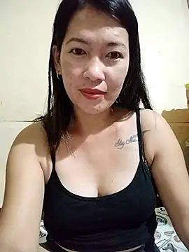 wildxxxGia online show from May 29, 2026, 4:35 pm