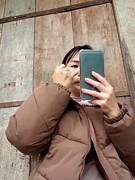 Sunyinn online show from February 5, 2026, 5:47 am