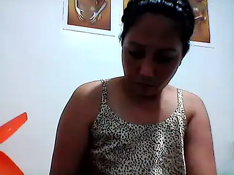 nhayasquirt online show from September 9, 2025, 10:14 am