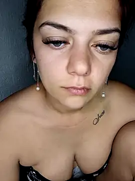 LadyNora online show from November 4, 2025, 6:50 am