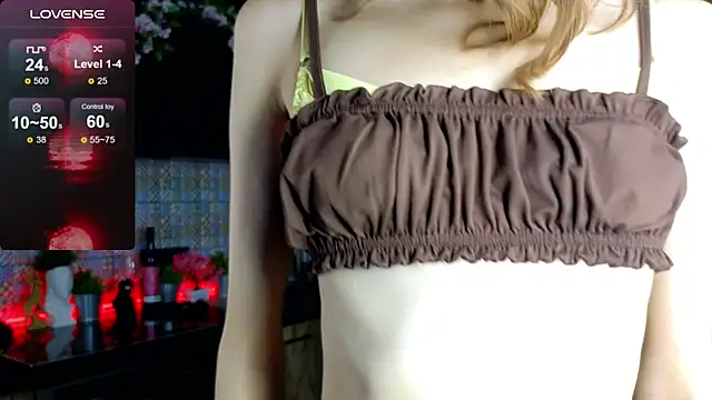 DebiHenks online show from June 15, 2026, 5:23 pm