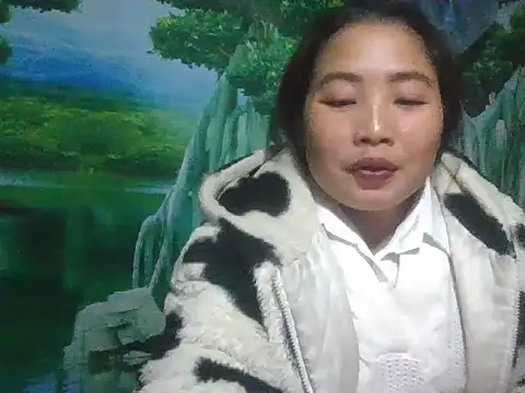 PhamPhung online show from November 29, 2025, 12:27 pm