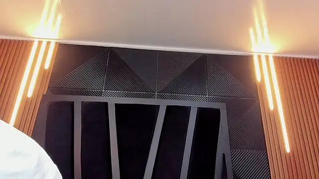 marco garciia  online show from October 1, 2025, 11:19 pm