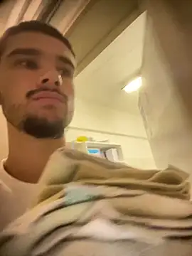 los freaky online show from September 19, 2025, 7:56 am