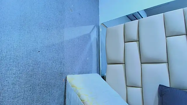 sweet amye online show from September 8, 2025, 7:46 pm