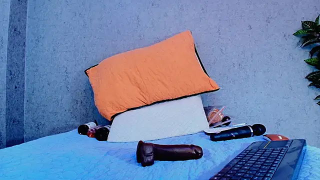 sweet amye online show from March 23, 2026, 7:58 pm