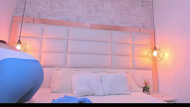 Dali collin online show from March 15, 2026, 4:52 am