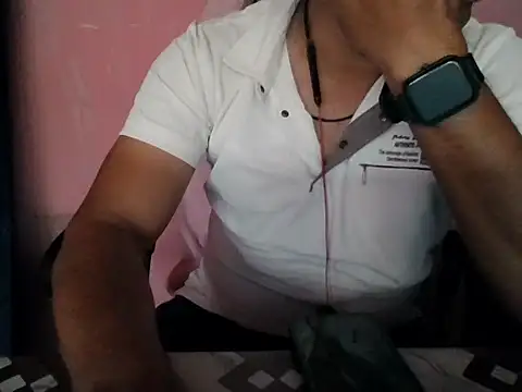 sexy boy hot lund online show from May 25, 2026, 10:36 am