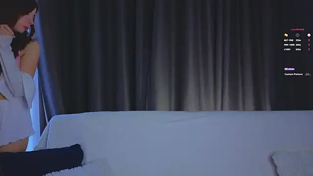 VirginiaHouston online show from November 15, 2025, 6:06 am