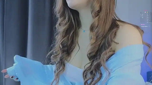 VirginiaHouston online show from October 16, 2025, 6:21 am