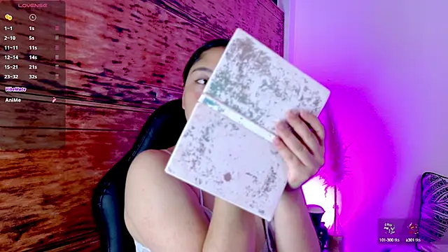 vela-kimm online show from September 26, 2025, 8:38 pm