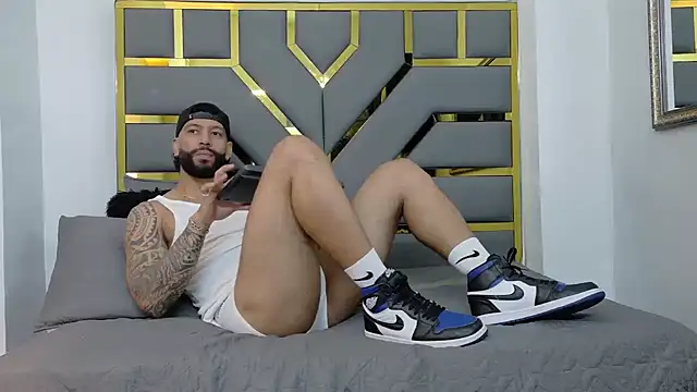 yorbymaxx online show from October 2, 2025, 2:09 pm