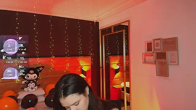 hanna kimura online show from October 31, 2025, 7:54 pm