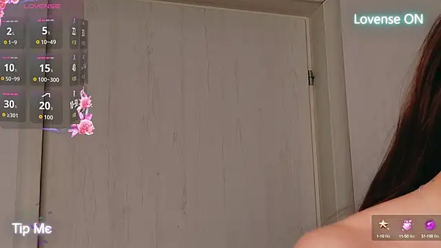 AuraPure online show from September 10, 2025, 7:02 pm