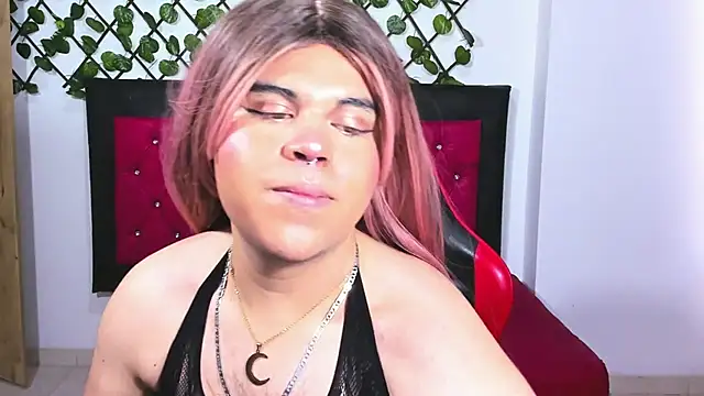 Lady Evelynn online show from October 2, 2025, 6:55 pm