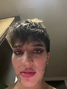 DayanaDG online show from March 10, 2026, 11:20 pm