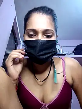 Snapshot of 3USHA chatting on September 12, 2025, 9:42 am 3USHA online show from September 12, 2025, 9:42 am