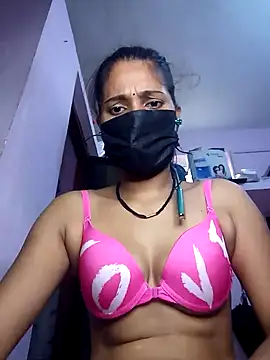 Snapshot of 3USHA chatting on September 18, 2025, 11:13 am 3USHA online show from September 18, 2025, 11:13 am