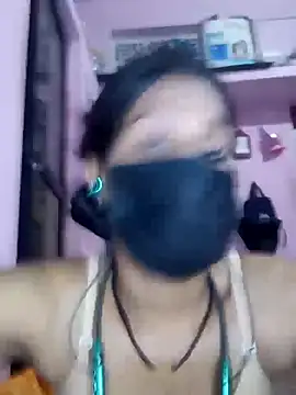 Snapshot of 3USHA chatting on September 13, 2025, 5:13 pm 3USHA online show from September 13, 2025, 5:13 pm