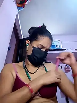 Snapshot of 3USHA chatting on October 11, 2025, 9:54 am 3USHA online show from October 11, 2025, 9:54 am