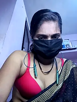 Snapshot of 3USHA chatting on October 3, 2025, 7:32 am 3USHA online show from October 3, 2025, 7:32 am