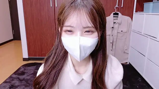 Ema o0 chan online show from October 5, 2025, 11:12 am