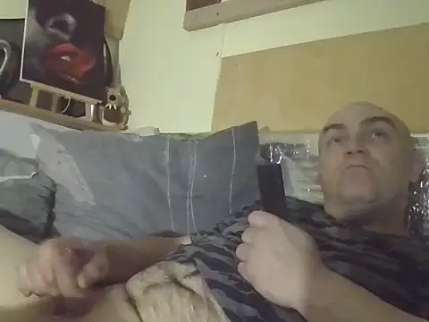 Snapshot of habartek85 chatting on September 26, 2025, 1:12 am habartek85 online show from September 26, 2025, 1:12 am