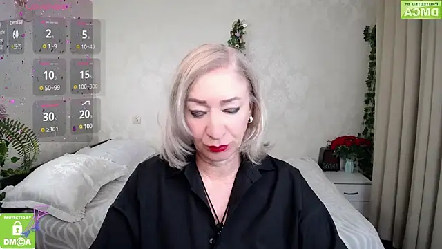 hunters woman online show from April 29, 2026, 7:09 pm